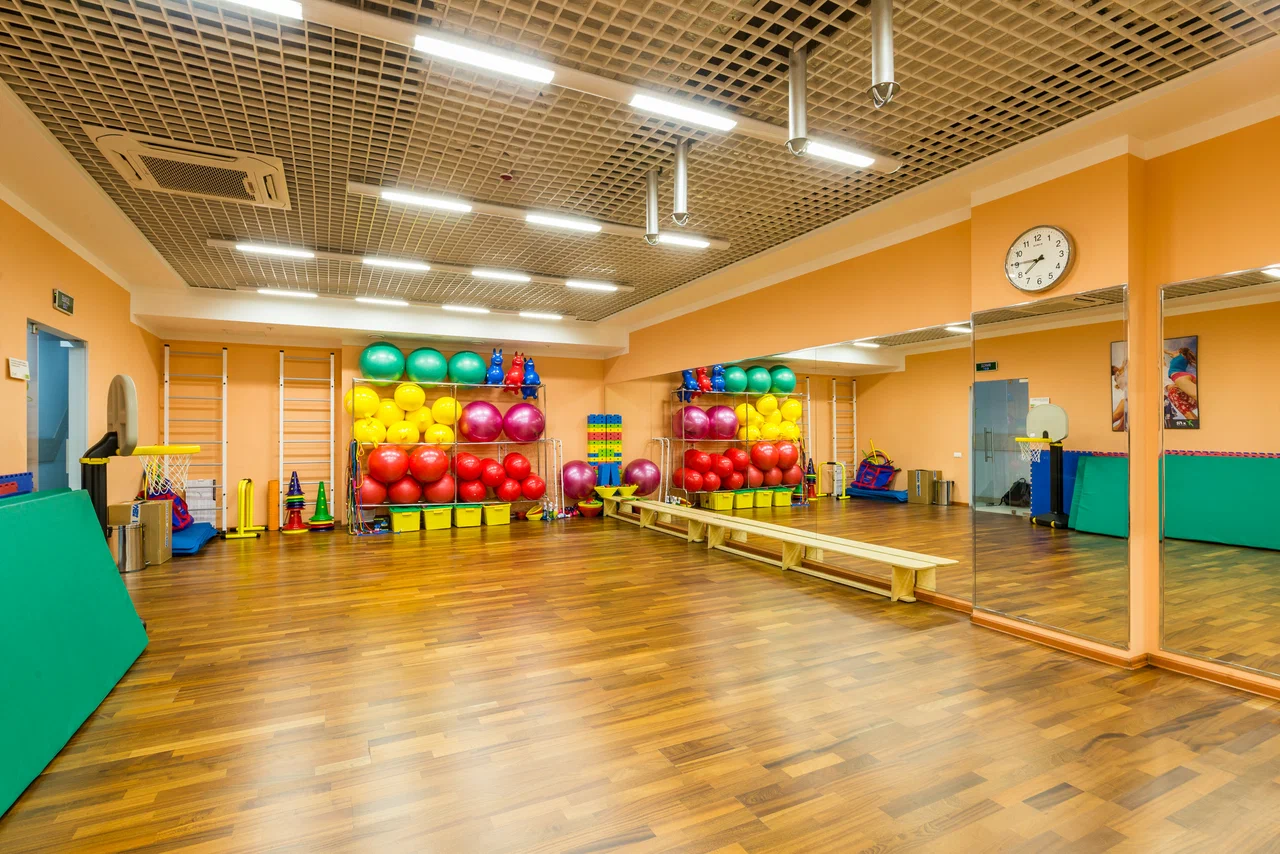 Фитнес-клуб «XFIT» (Парк Победы)