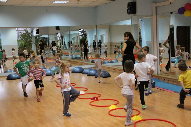 Студия танцев «Мир»