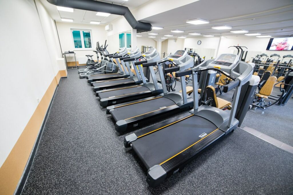 Фитнес-клуб «Premier Fitness»
