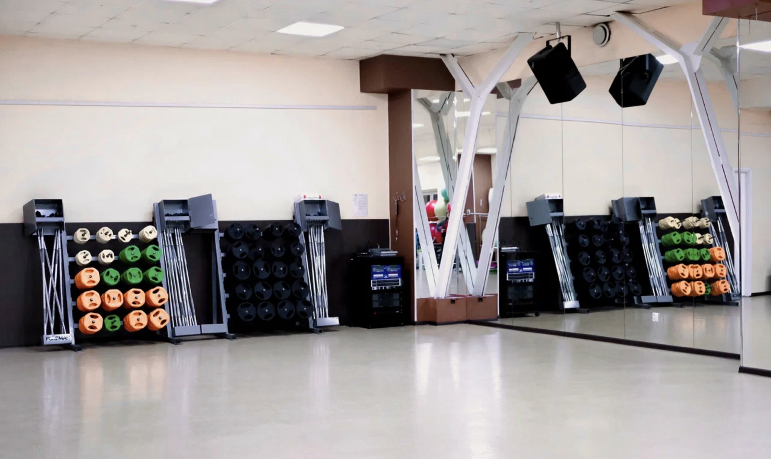 Спортивный клуб «Fitness House» (Светлановское)