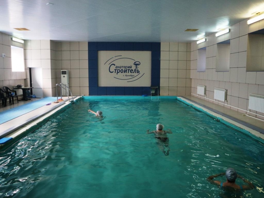 Плавательный бассейн «Строитель»