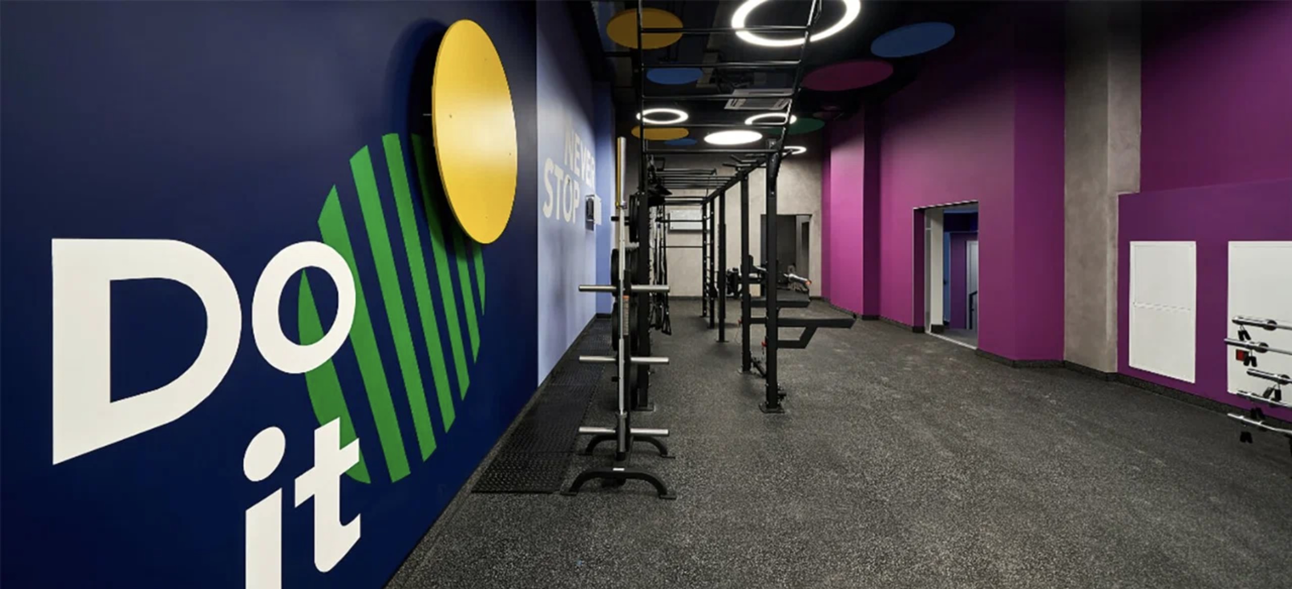 Спортивный клуб «Fitness House» (Политехническая)