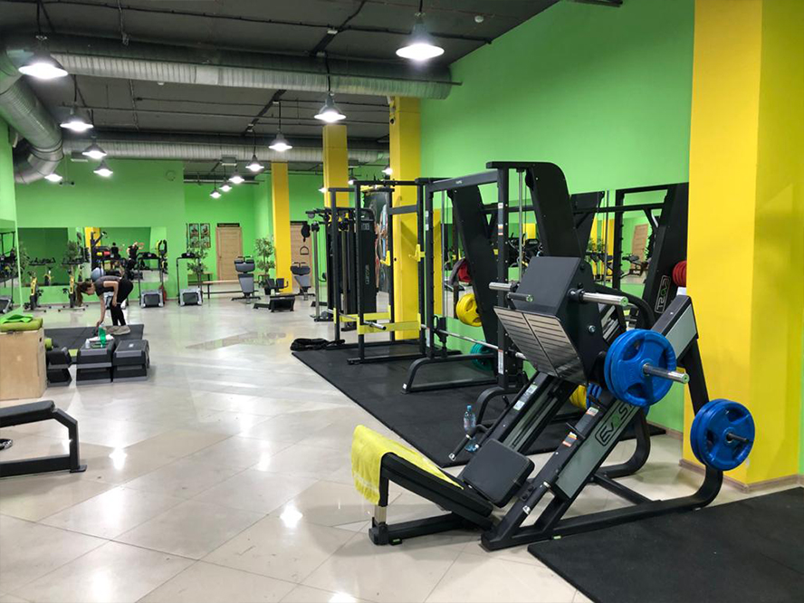 Фитнес-клуб «МетроFitness» (Красный проспект)