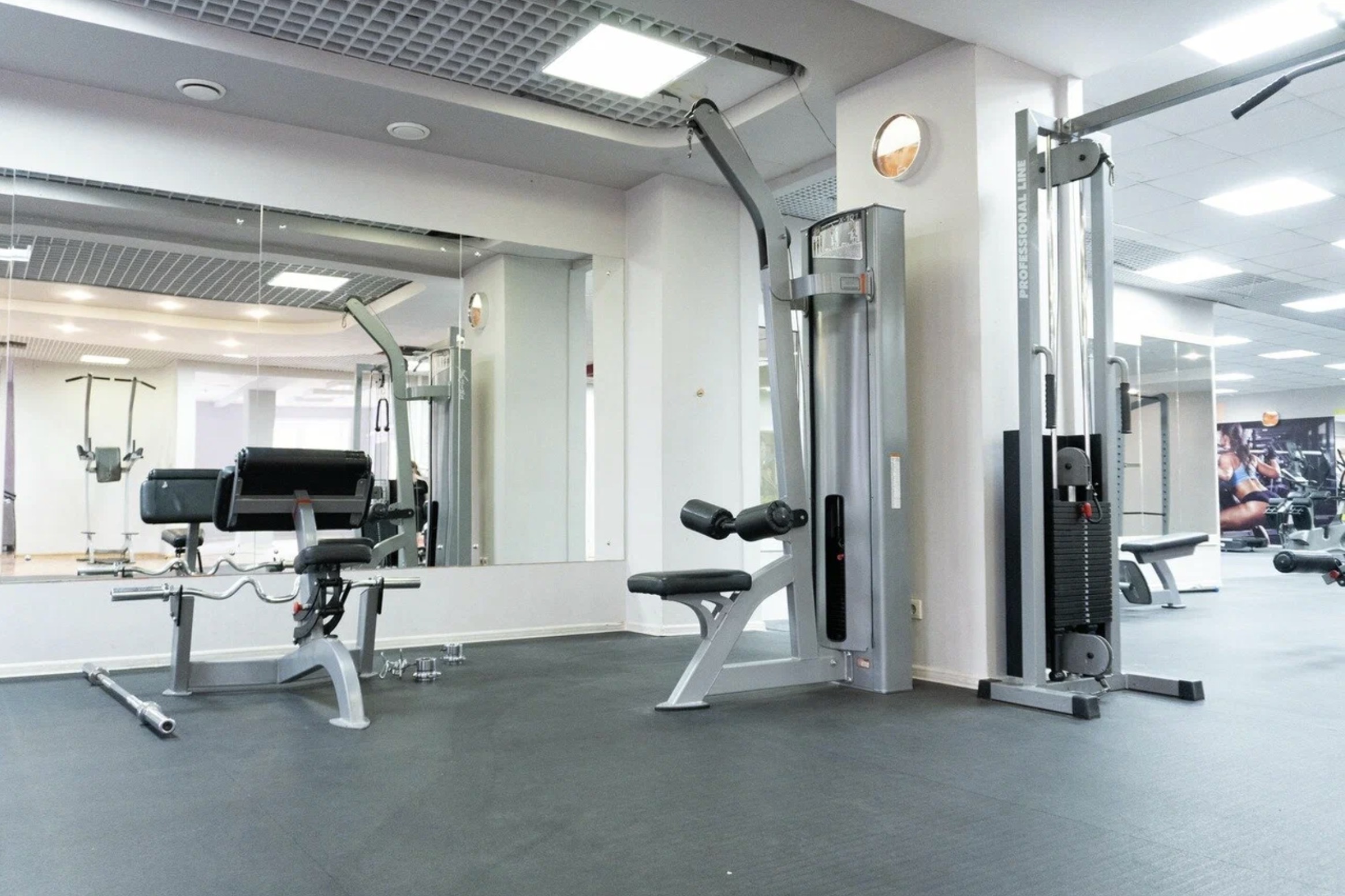 Фитнес-клуб «Рекорд Fitness»