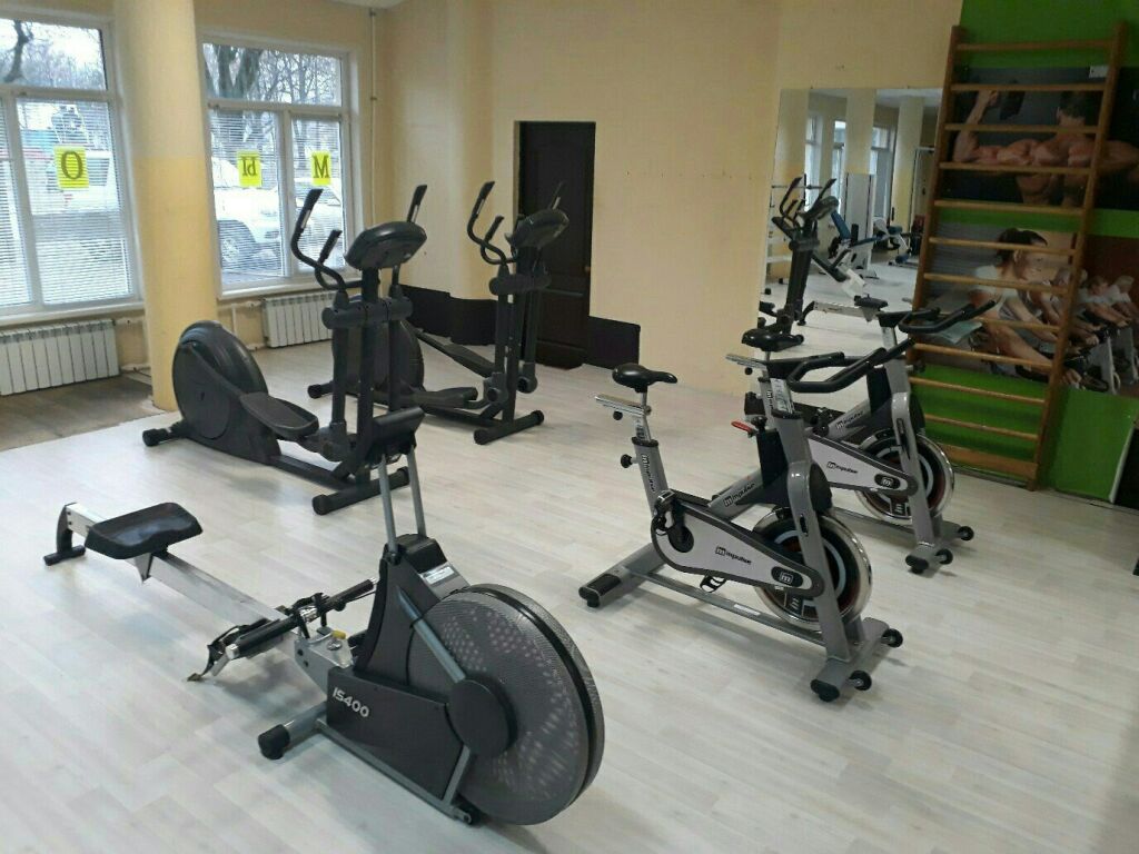 Фитнес-клуб «FitZone»