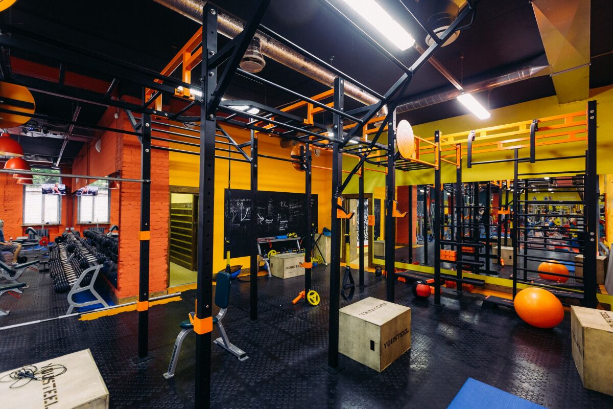 Фитнес-клуб «Athletic Gym» (Студенческий)