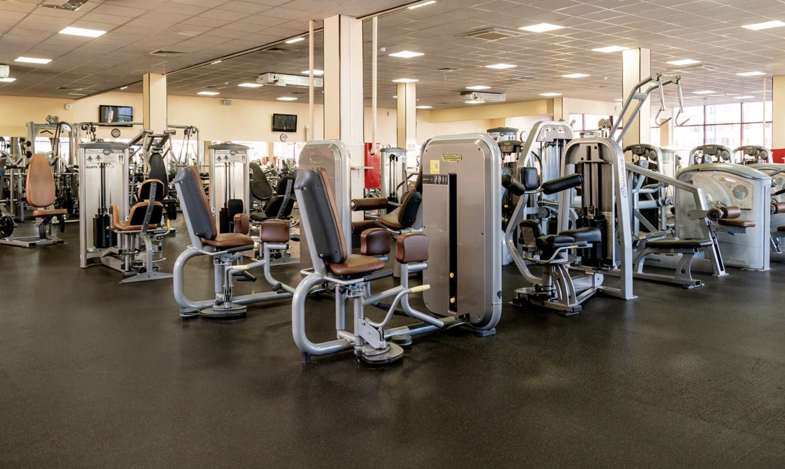 Спортивный клуб «Fitness House» (Гашека)