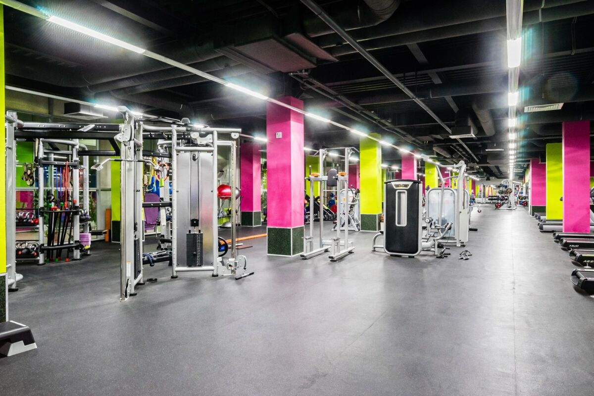 Фитнес-центр «Les Fitness»