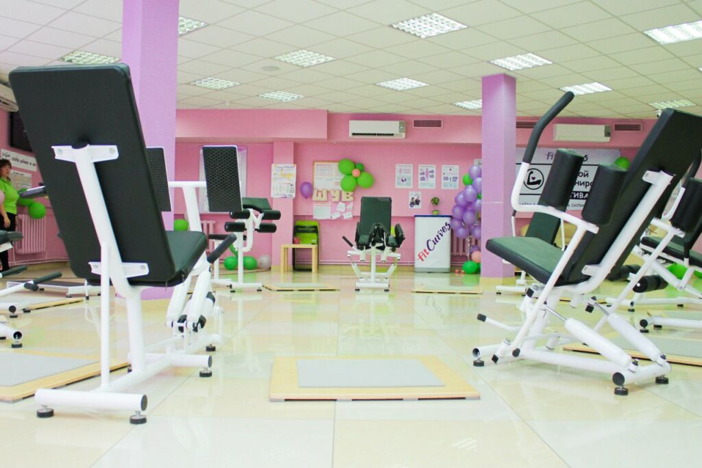 Фитнес-клуб «FitCurves»