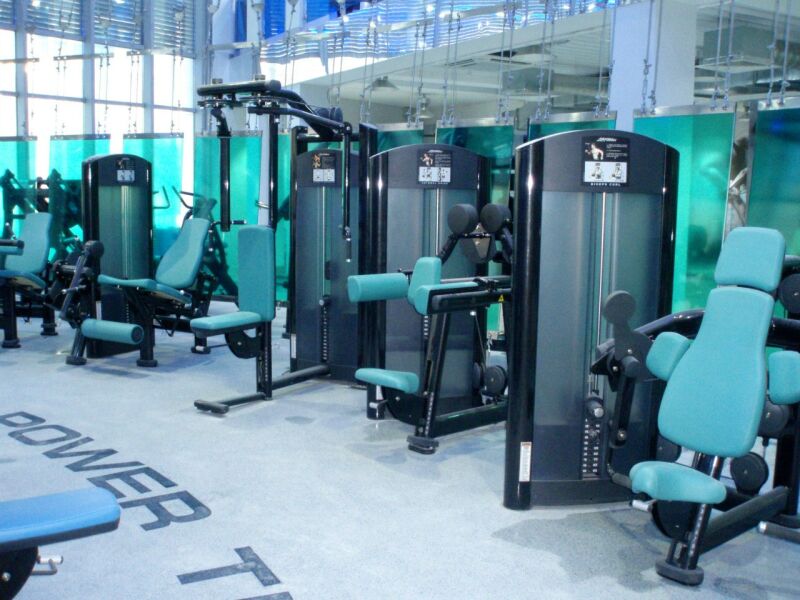 Фитнес-клуб «Ultra Family Fitness»