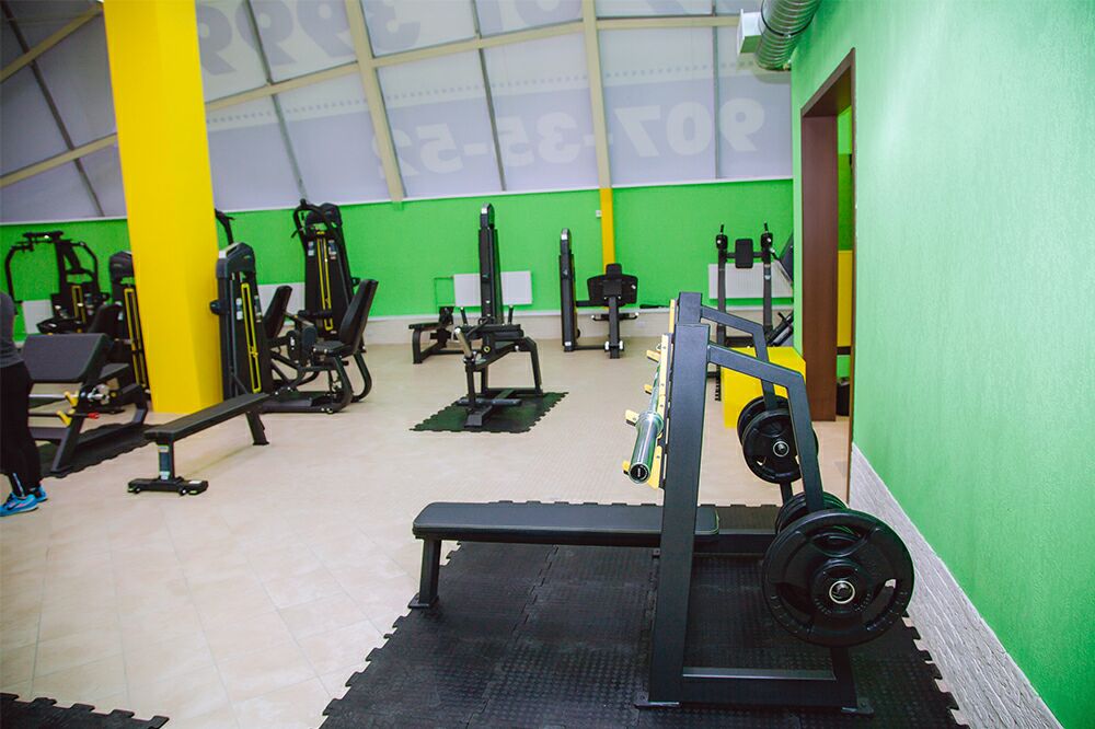 Фитнес-клуб «МетроFitness» (Луначарского)