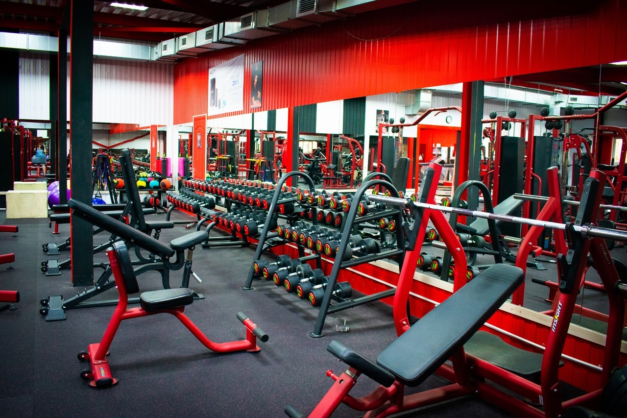 Спортивный клуб «Figura Gym» (Тельмана)