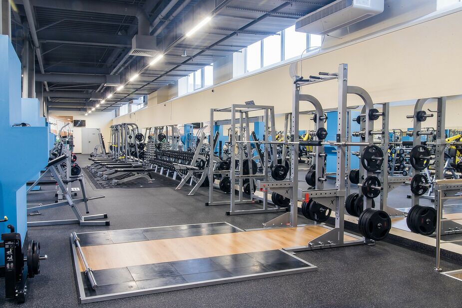 Спортивный клуб «Fitness House» (Московское шоссе)