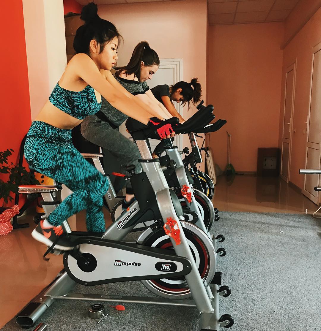 Женский фитнес-клуб «X-Fitness»