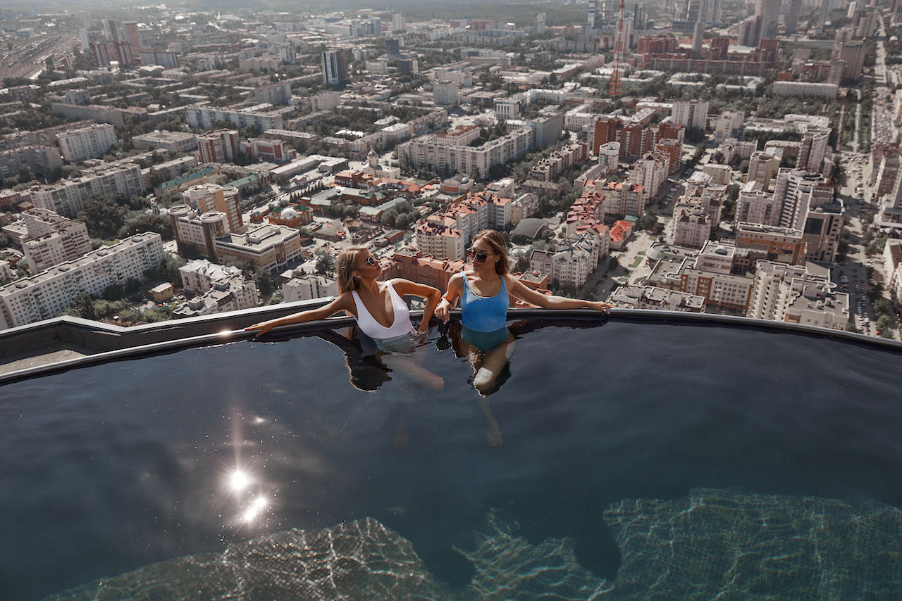Открытый бассейн «SKY Infinity Pool»