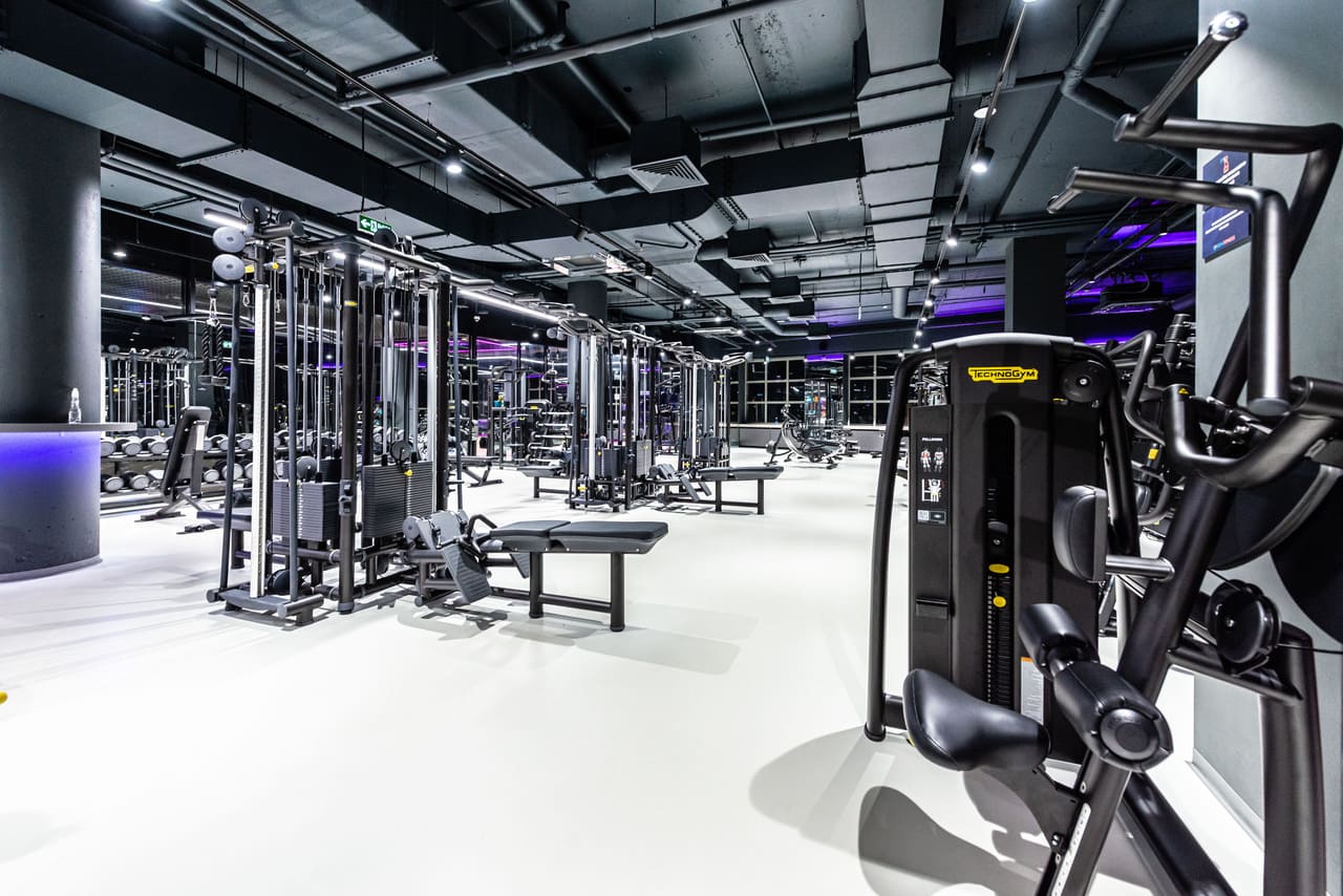 Фитнес-клуб «DDX Fitness» (Новокузнецкая)
