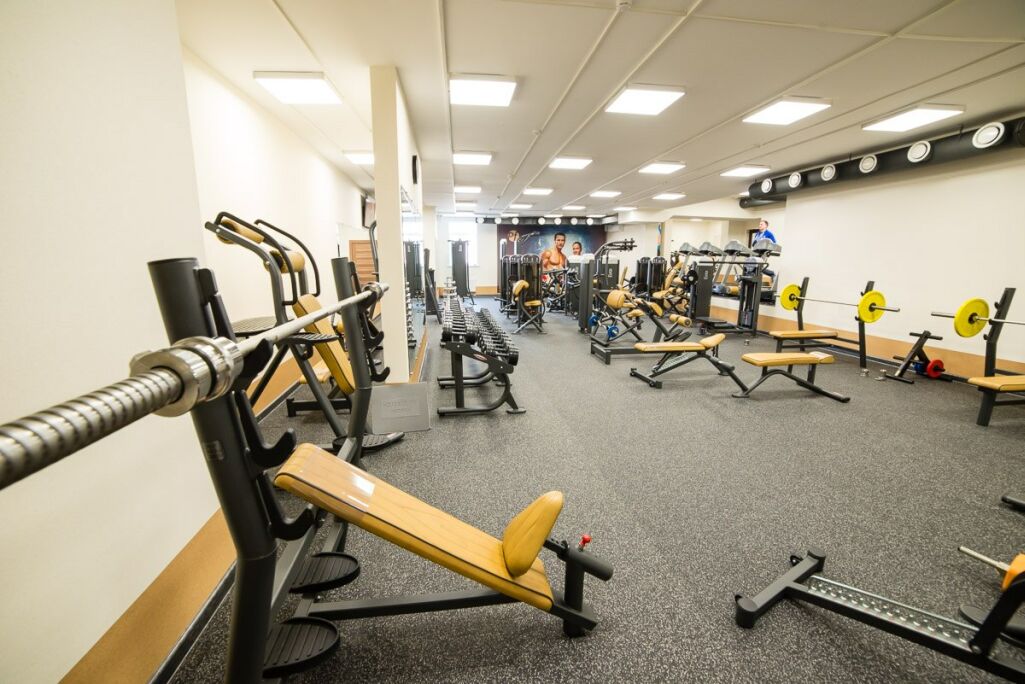 Фитнес-клуб «Premier Fitness»