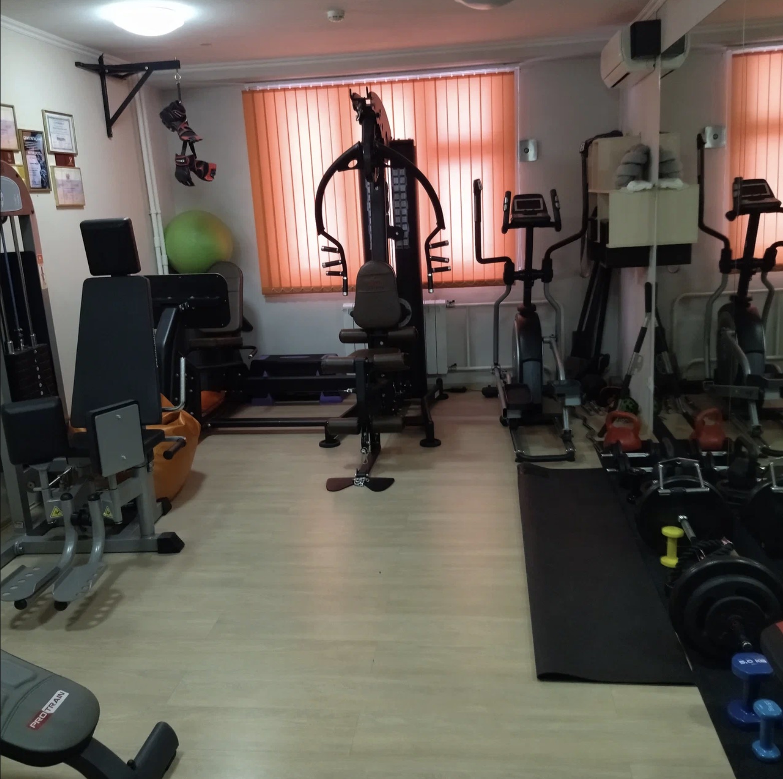 Студия фитнеса «FrontFit»