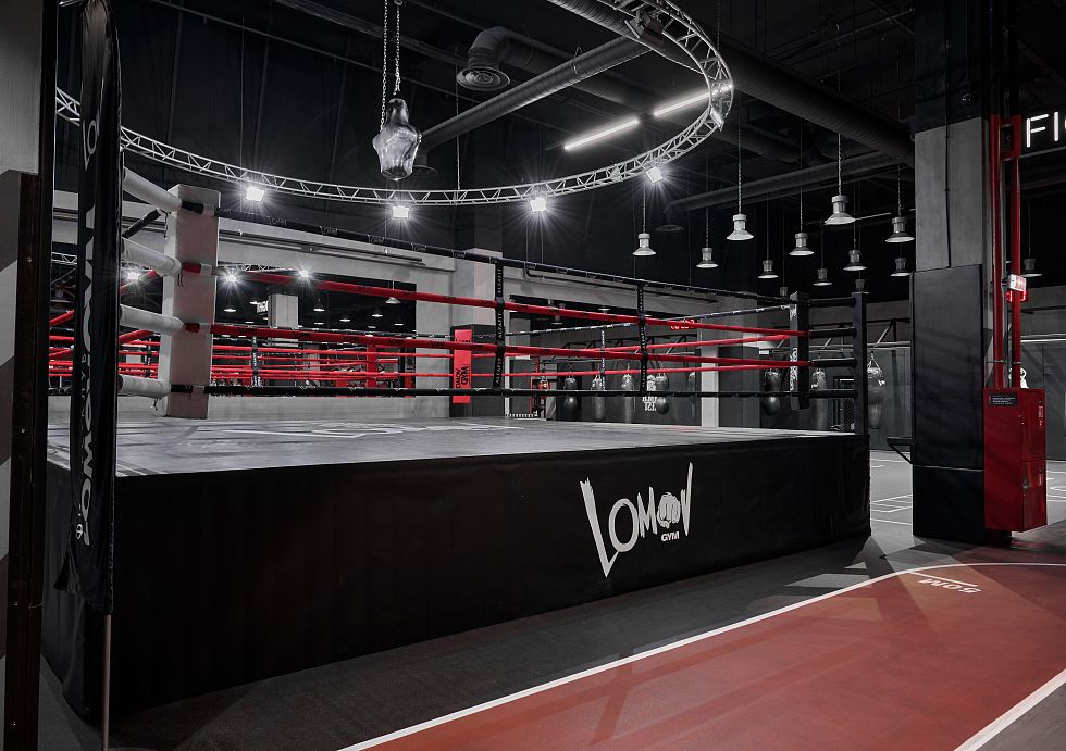 Фитнес-клуб «LOMOV Gym»