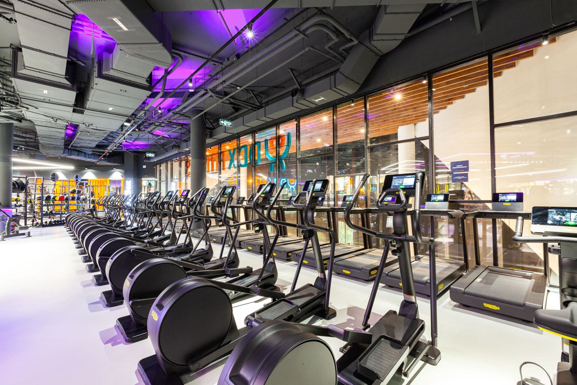 Фитнес-клуб «DDX Fitness» (Байконур)
