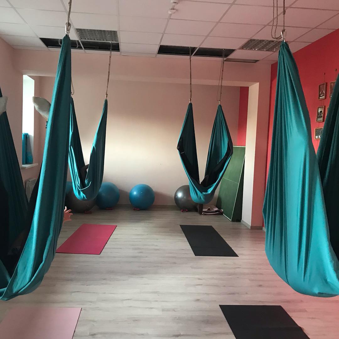 Женский фитнес-клуб «X-Fitness»