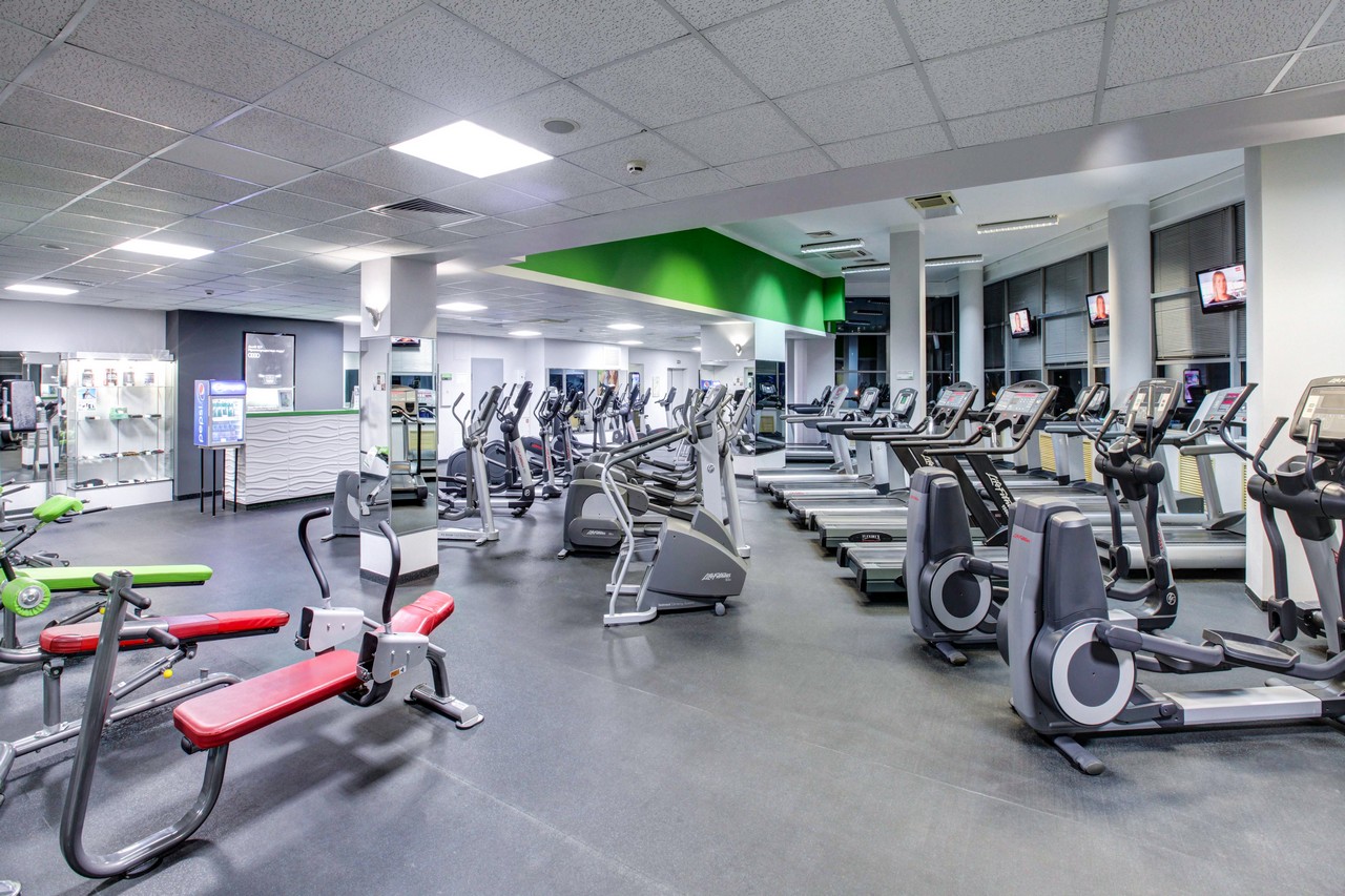 Фитнес-клуб «XFIT» (Планета)