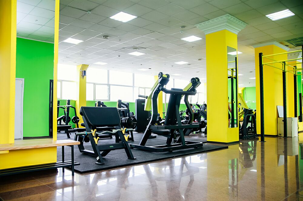 Фитнес-клуб «МетроFitness» (Революционная)