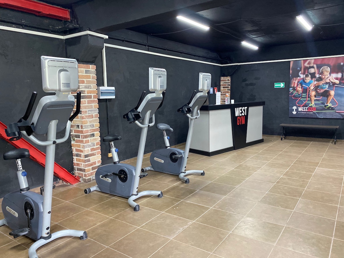 Фитнес-клуб «West Gym» (Парковая)