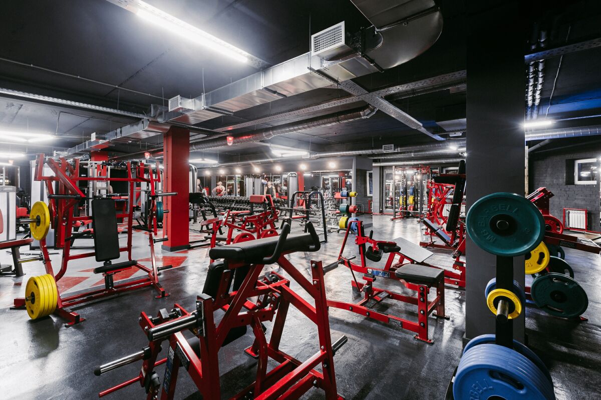 Фитнес-центр «AGYM Hammer Center»