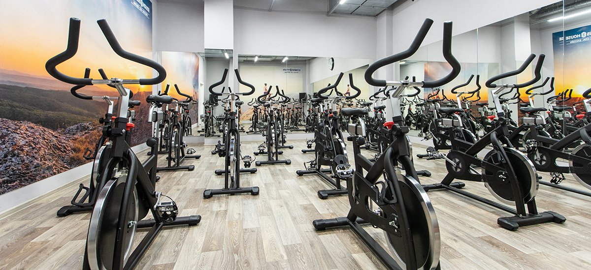 Спортивный клуб «Fitness House»