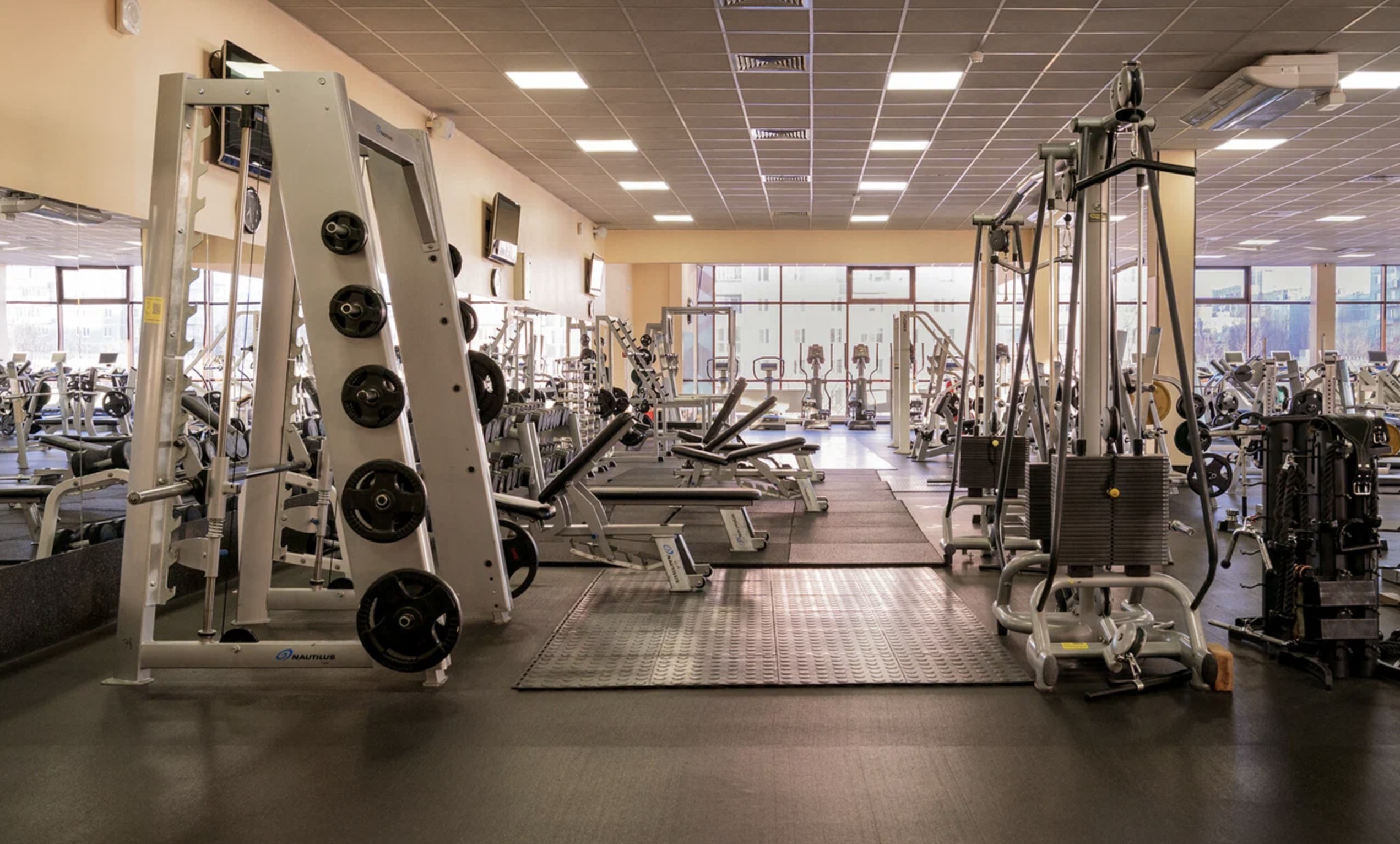 Спортивный клуб «Fitness House» (Гашека)