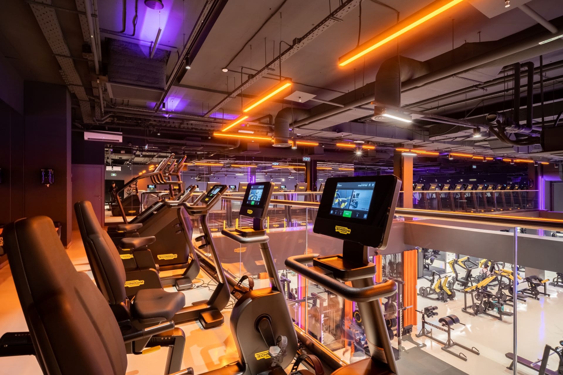 Фитнес-клуб «DDX Fitness» (Братеево)