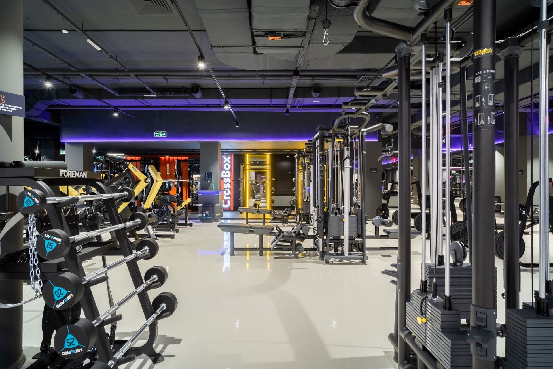 Фитнес-клуб «DDX Fitness» (Марьино)