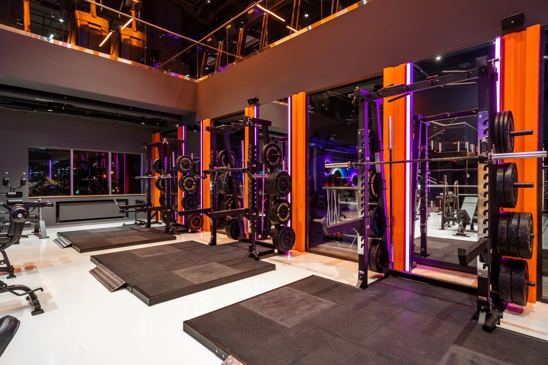 Фитнес-клуб «DDX Fitness» (Братеево)