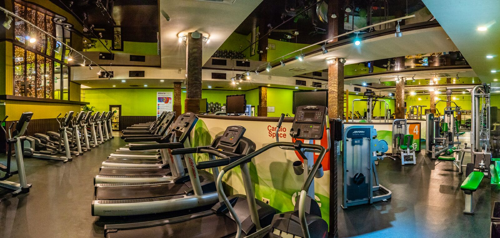 Фитнес-клуб «WeGym» (Ферганская)