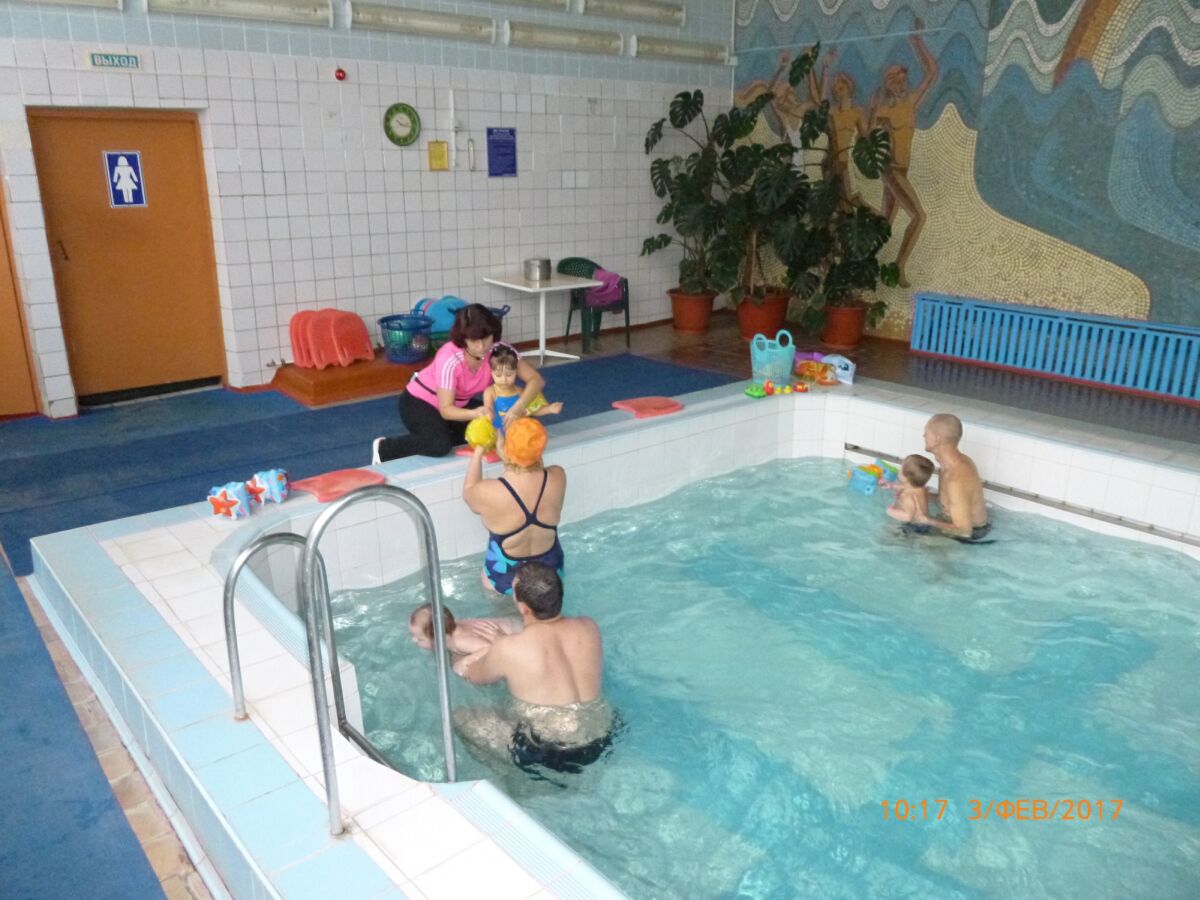 Бассейн авиационно-технического колледжа
