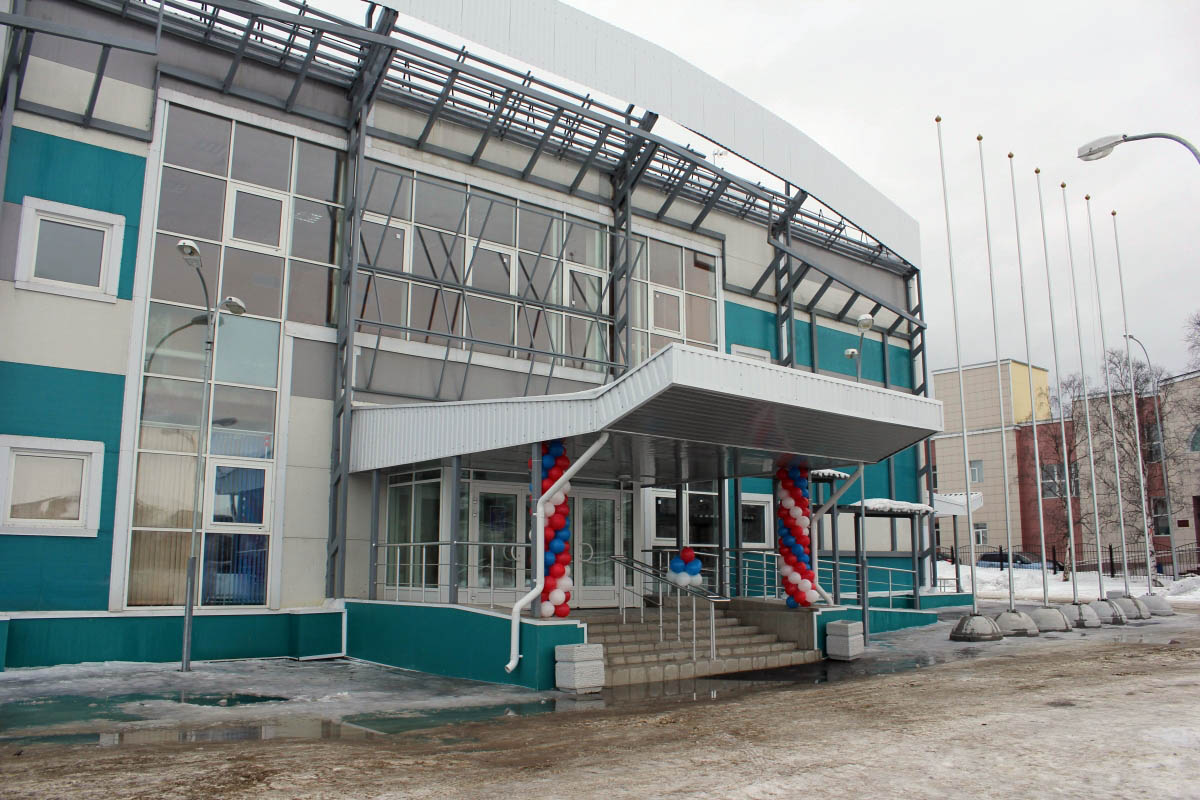 Плавательный бассейн