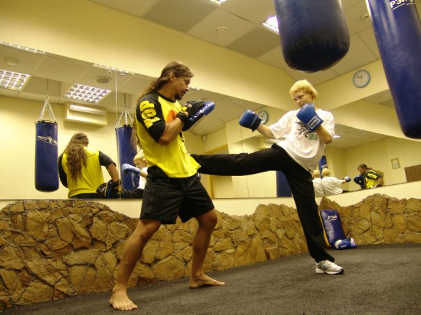 Фитнес-клуб «MaxiFit»