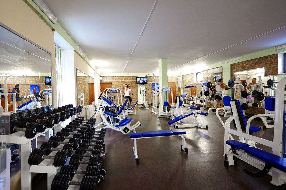 Тренажерный зал «Fit Step»