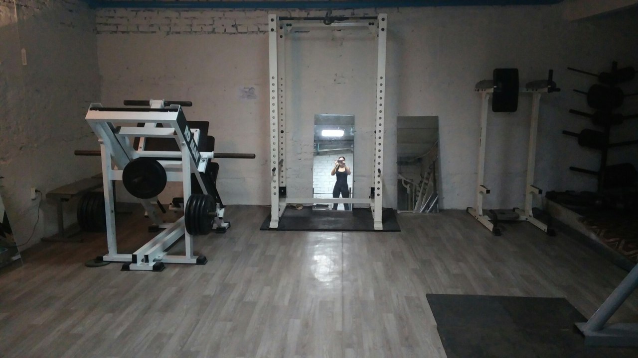 Тренажерный зал «Strong»