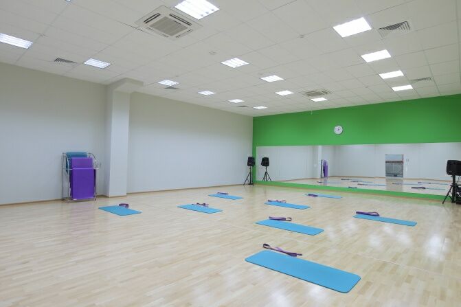 Фитнес-клуб «XFIT» (Меридиан)
