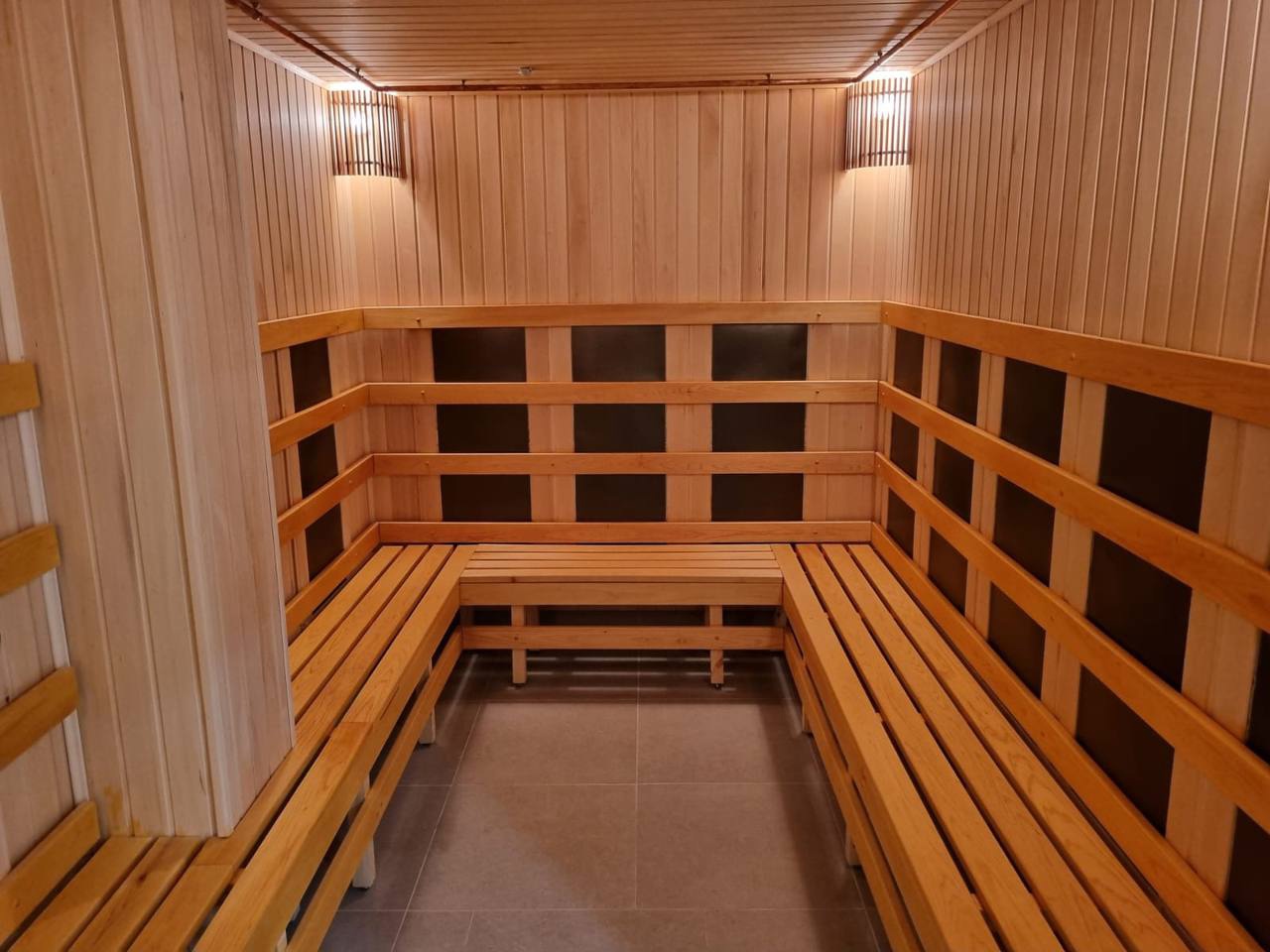 Спортивный клуб «Fitness House»