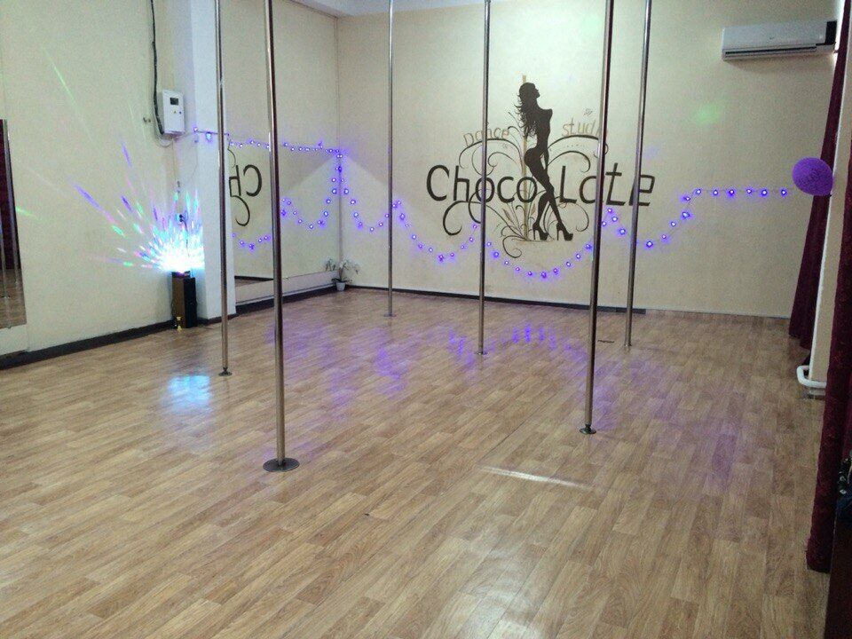 Студия танца на пилоне «Chocolate»