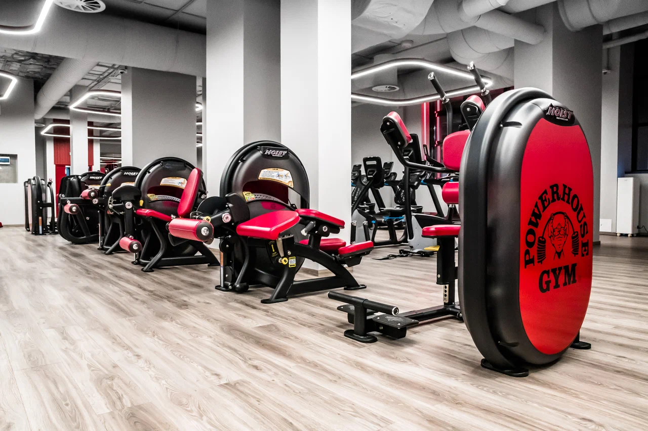 Фитнес-центр «Powerhouse Gym» (Селигерская)