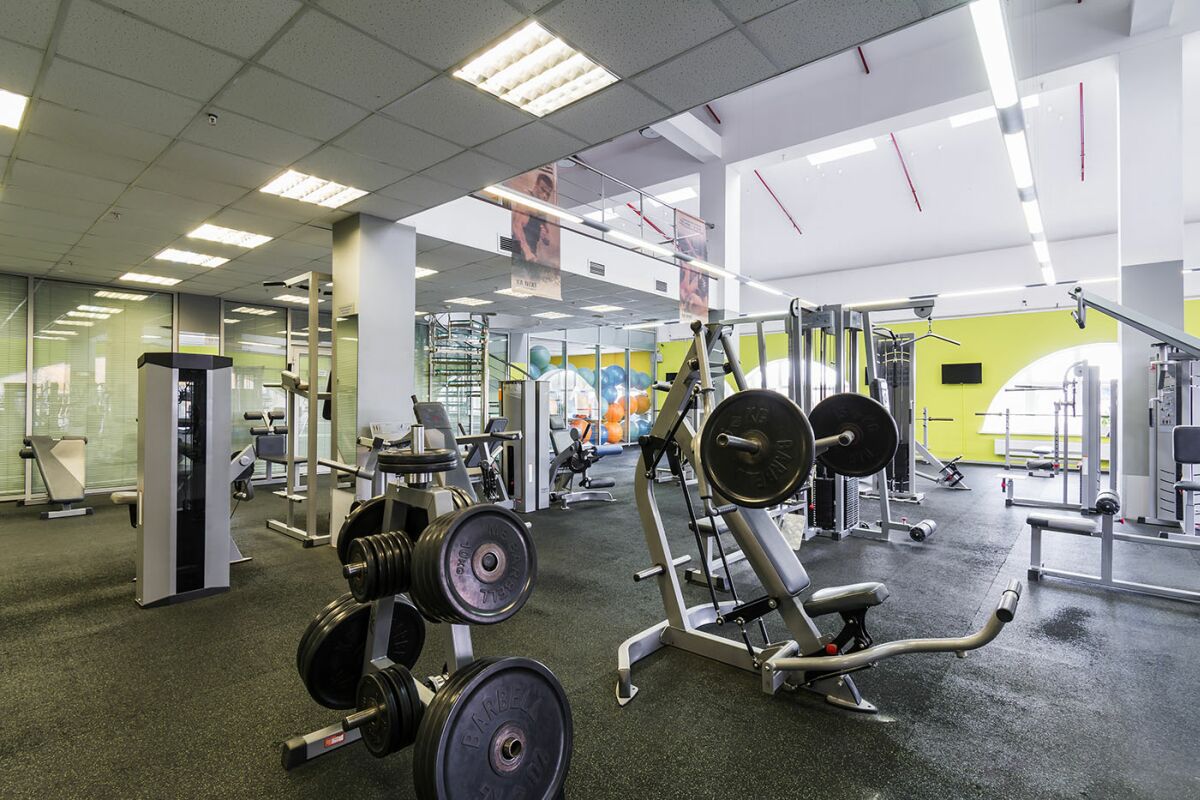 Спортивный клуб «Fitness Life»