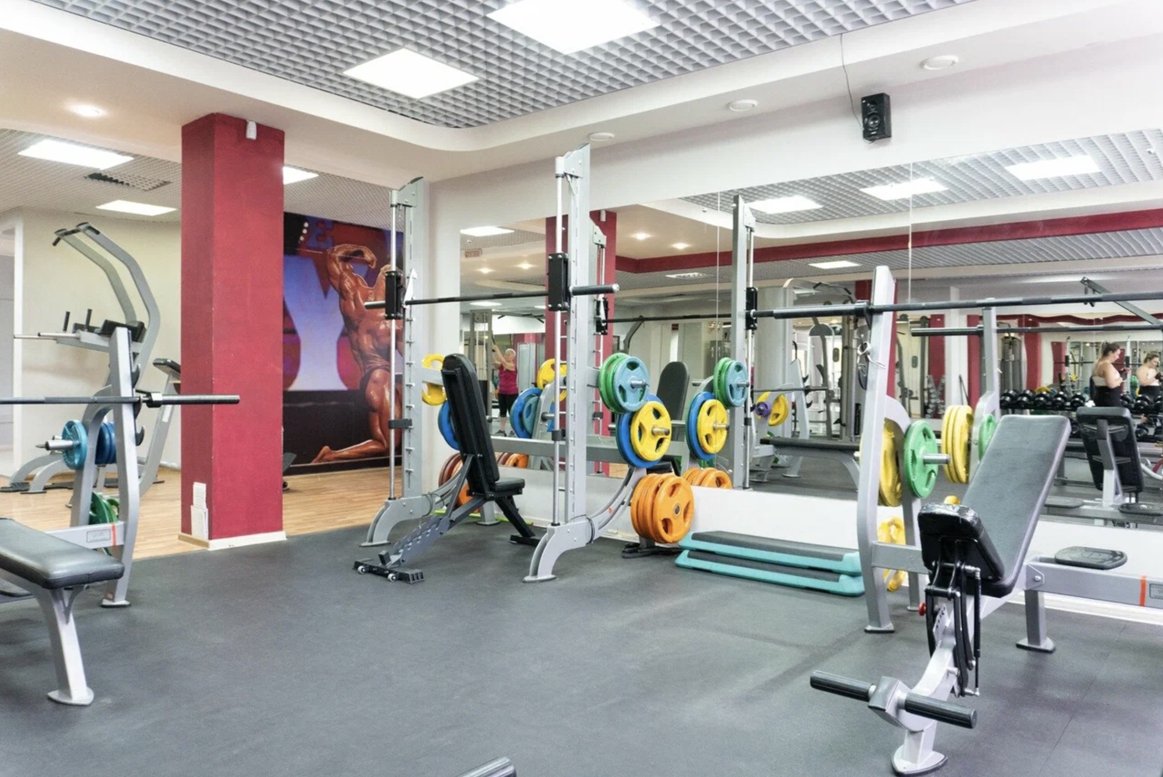 Фитнес-клуб «Рекорд Fitness»
