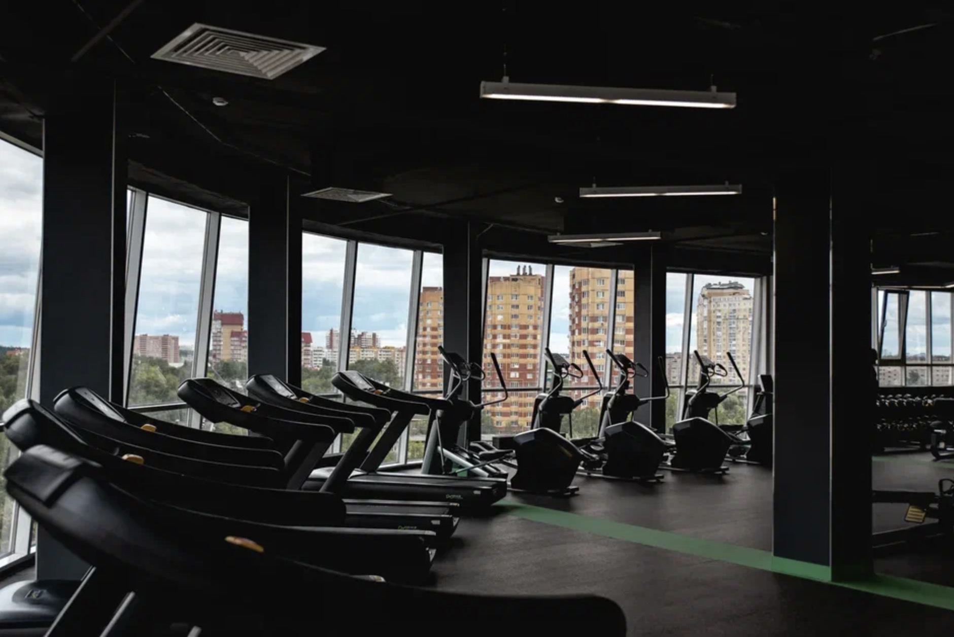 Фитнес-клуб «XFIT»