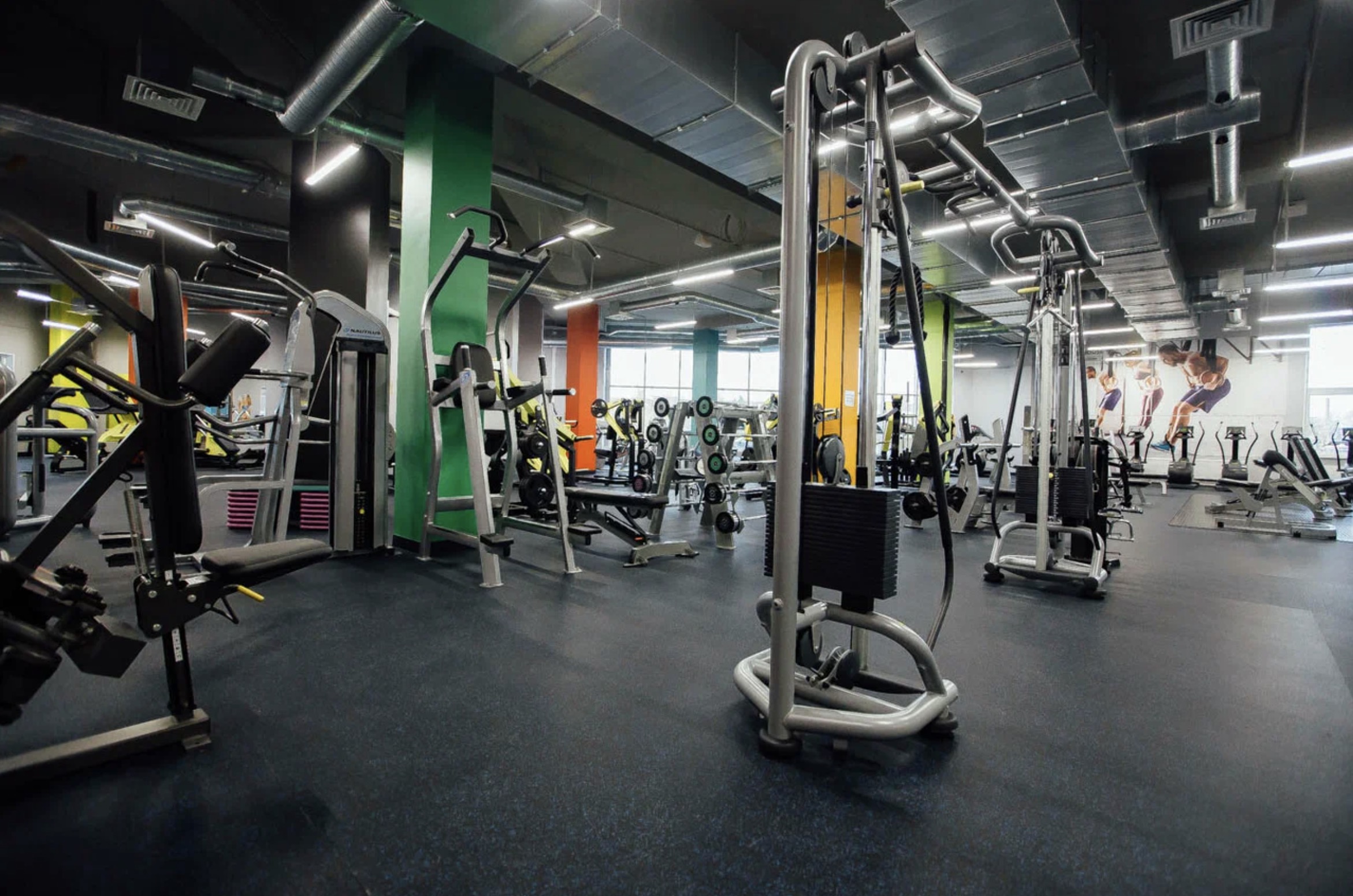 Спортивный клуб «Fitness House» (Маршала Блюхера)