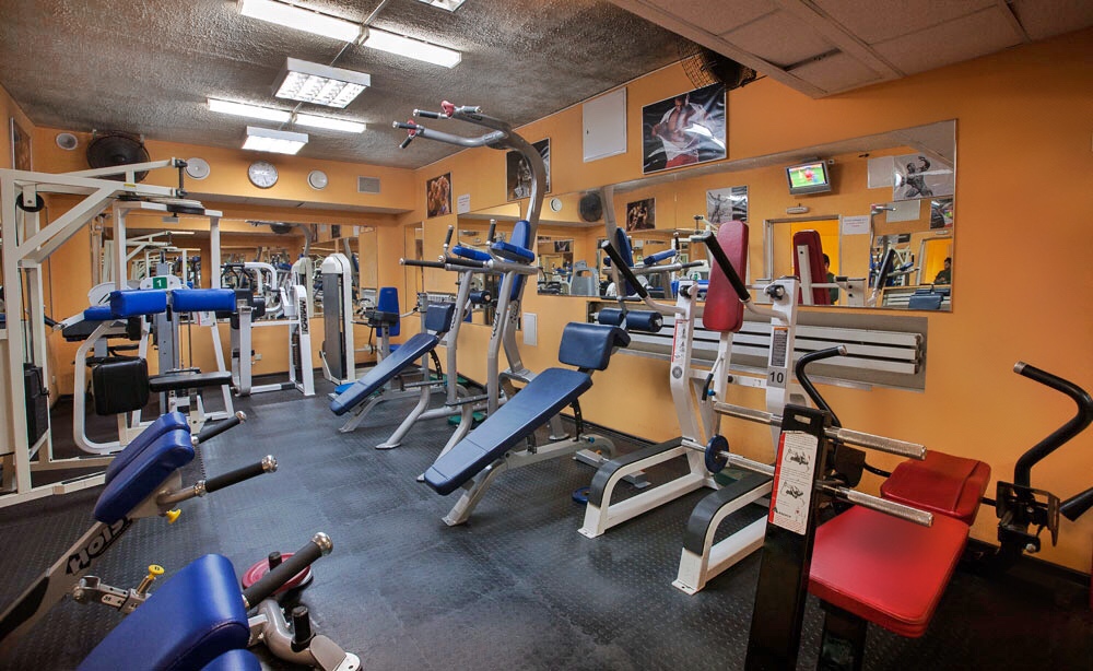 Фитнес-клуб «Sunny Gym»