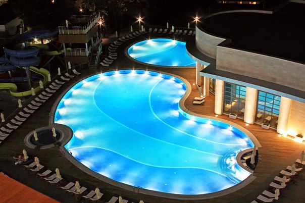 Тренажерный зал отеля «Kempinski Grand Hotel»